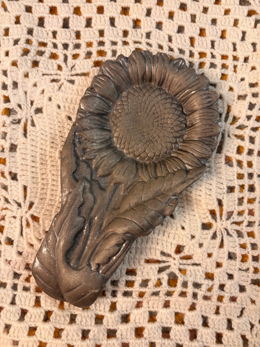 🌻✨ Vintage Pewter Sunflower Spoon Rest ✨🌻